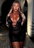 Sharon Lee (Instagram)